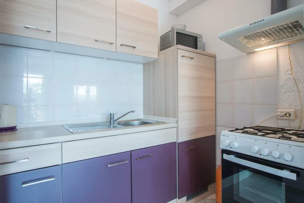 Apartman Studio Pula 0*,